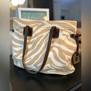 Dooney & Bourke handbag